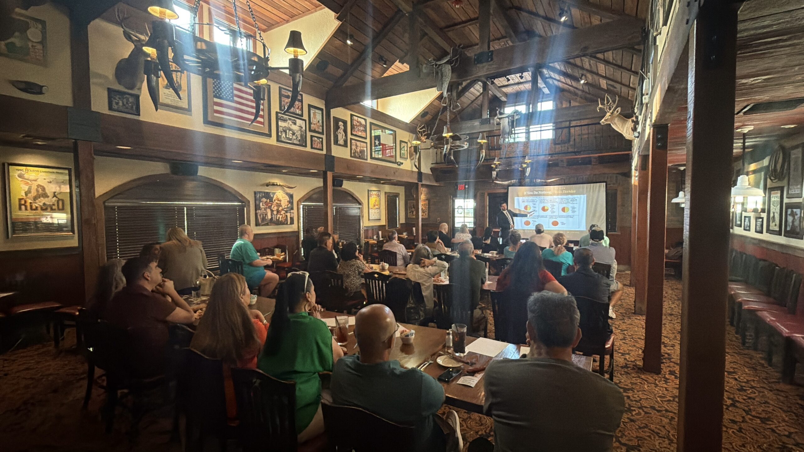 Bee Cave estate planning attorney teaching a free estate planning seminar